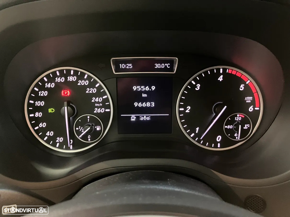 Mercedes-Benz B 180 CDi BlueEfficiency - 25