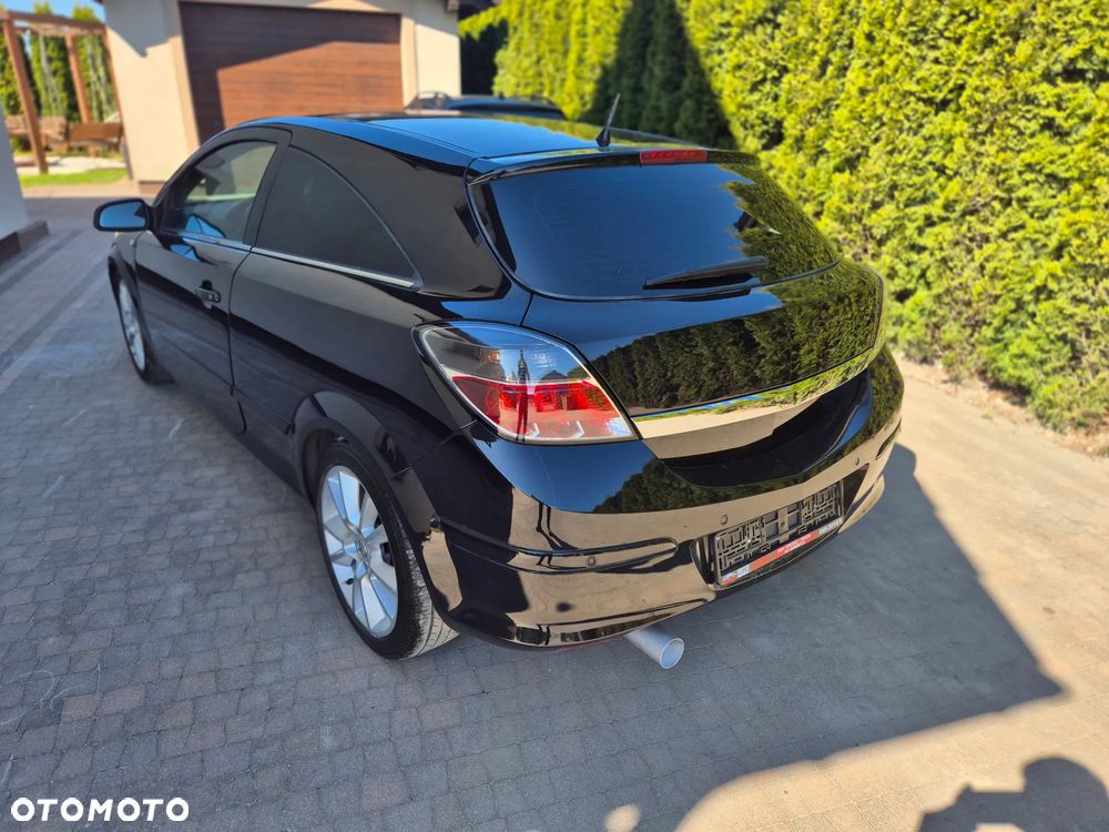 Opel Astra 1.8 Innovation 110 Jahre - 10