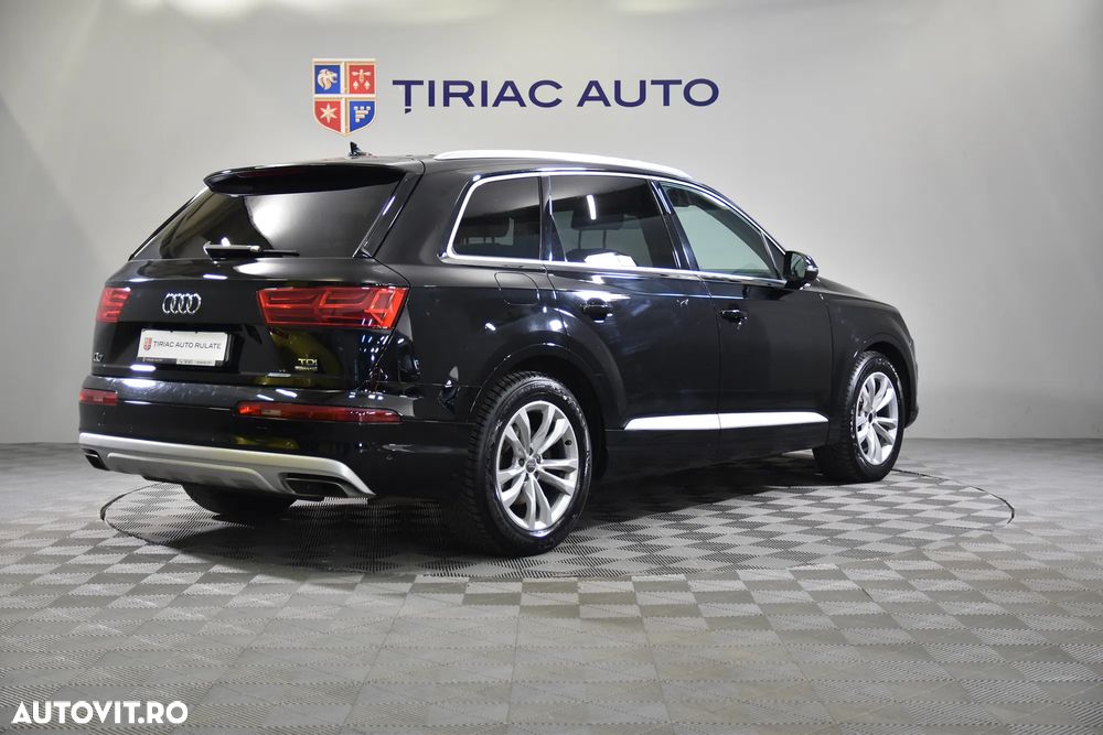 Audi Q7 - 6
