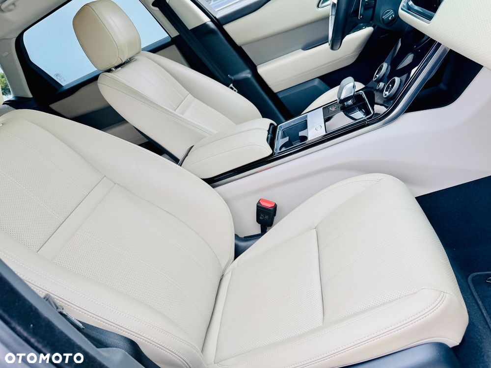 Land Rover Range Rover Velar D200 Dynamic SE - 17