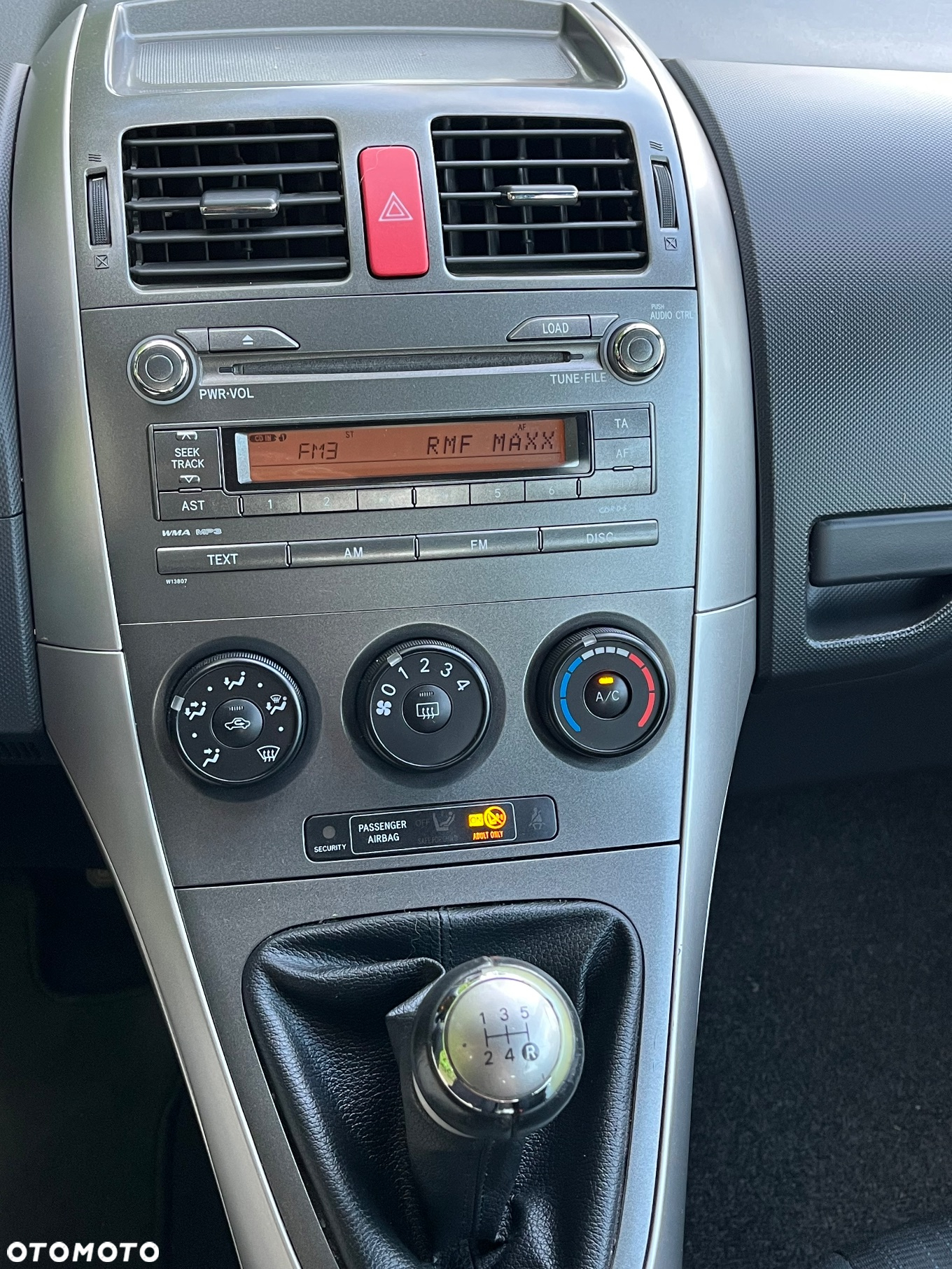 Toyota Auris 1.6 VVT-i Luna - 12