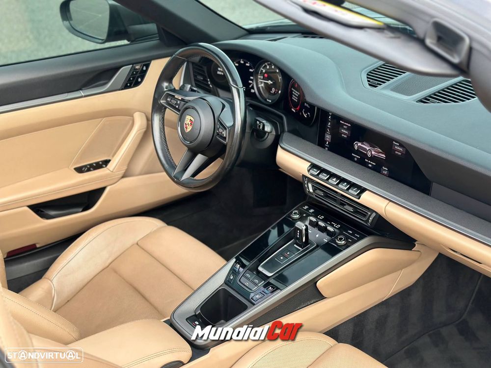 Porsche 911 (992) Carrera S Cabriolet PDK - 23