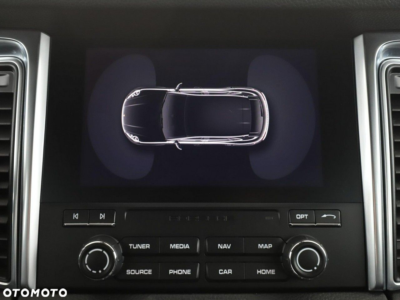 Porsche Macan Standard - 26