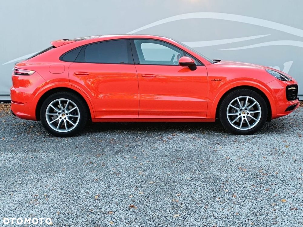 Porsche Cayenne - 17