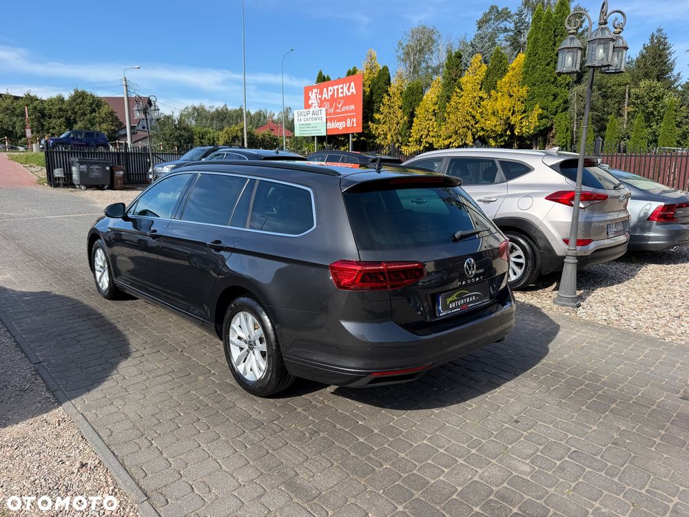 Volkswagen Passat 1.5 TSI EVO Elegance - 36