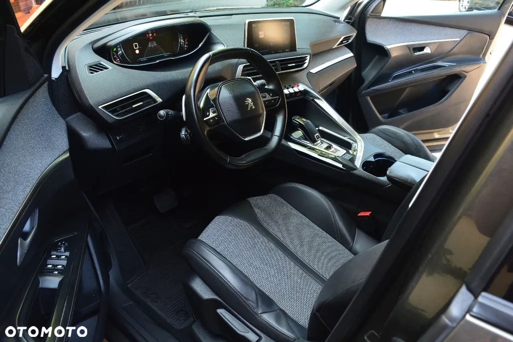 Peugeot 3008 1.6 BlueHDi Allure S&S EAT6 - 6