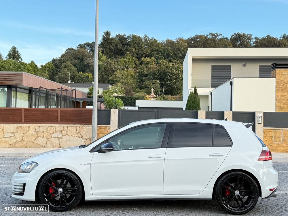 VW Golf 2.0 TDi GTD - 11