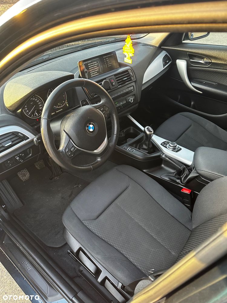 BMW Seria 1 116i - 7