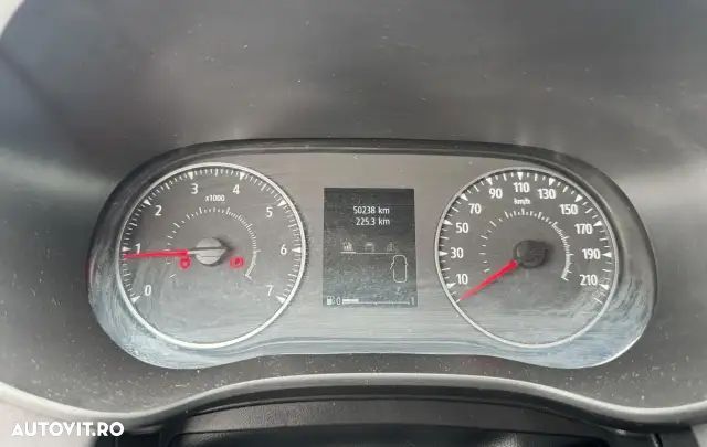 Dacia Sandero TCe 90 MT5 Journey - 10