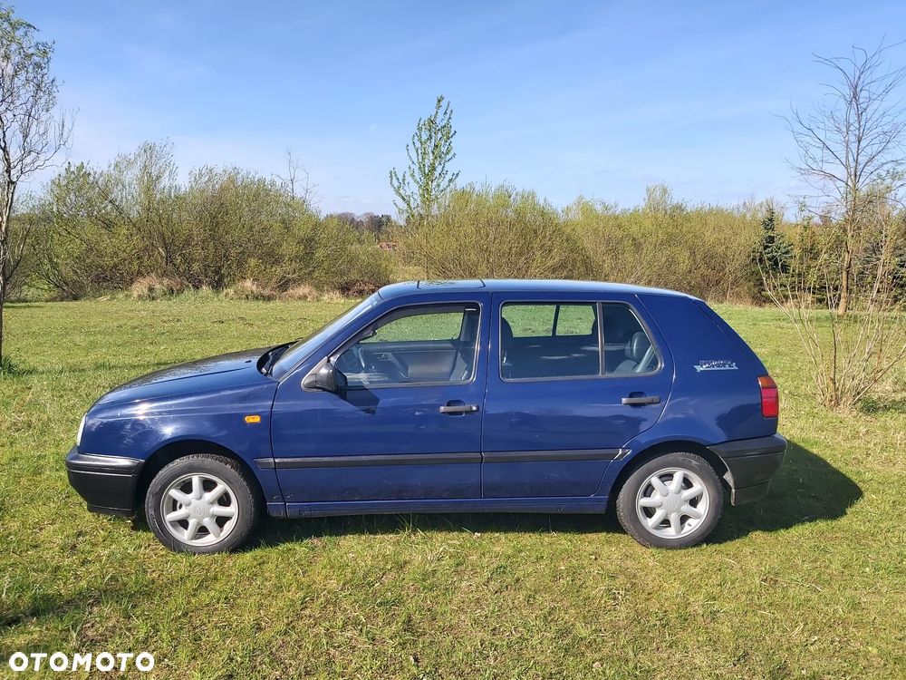 Volkswagen Golf 1.4 Spring - 4