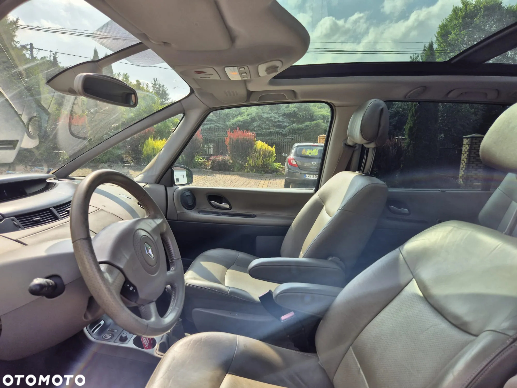 Renault Espace 3.0 dCi Initiale - 9
