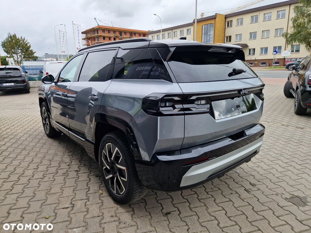 Jeep Compass 1.2 T3 mHEV Summit FWD DCT - 6