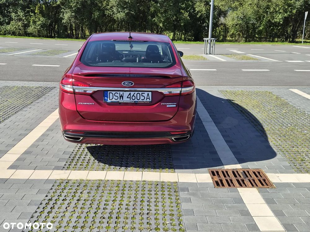 Ford Fusion 2.0 EcoBoost Titanium - 5
