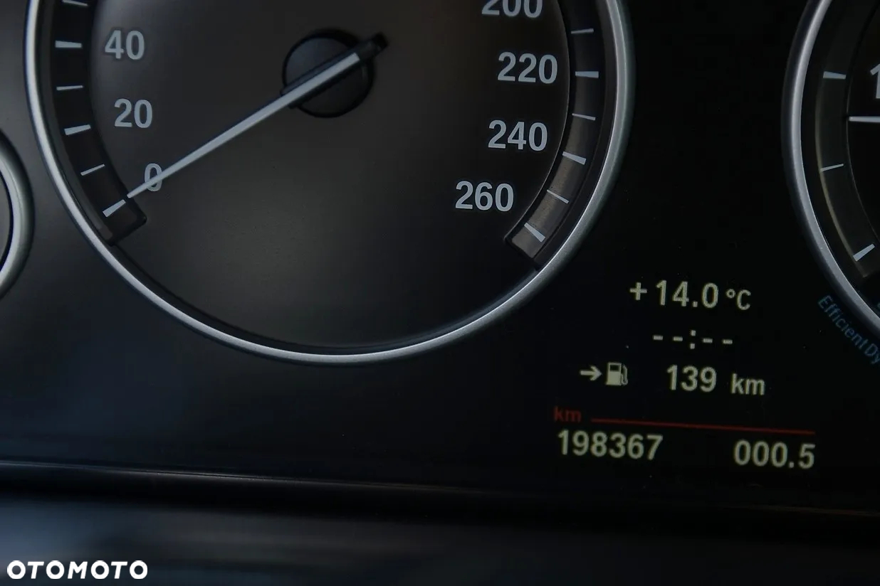 BMW X3 xDrive20d - 30