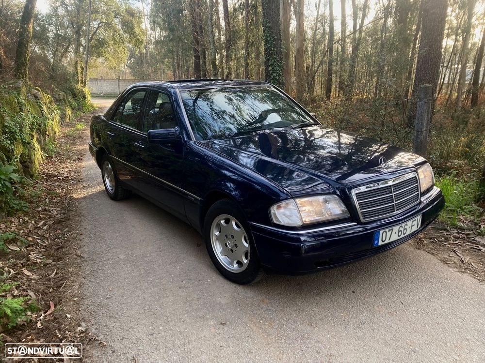 Mercedes-Benz C 220 D Elegance - 2