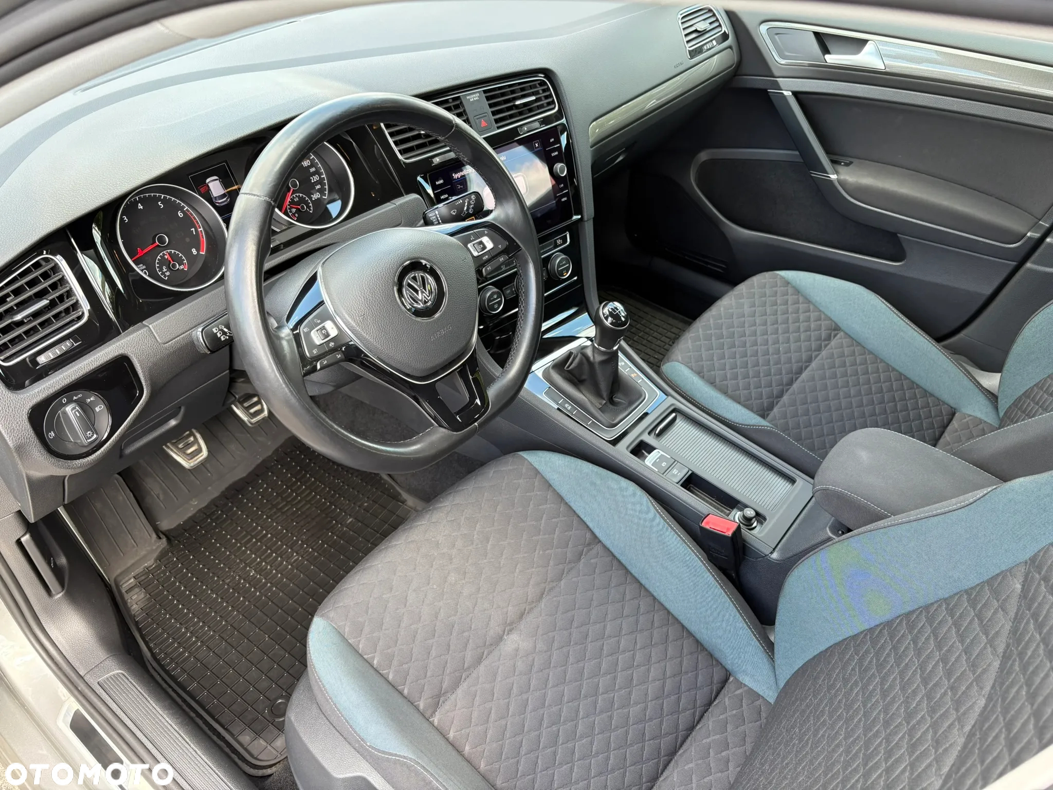 Volkswagen Golf VII 1.5 TSI BMT IQ Drive - 10