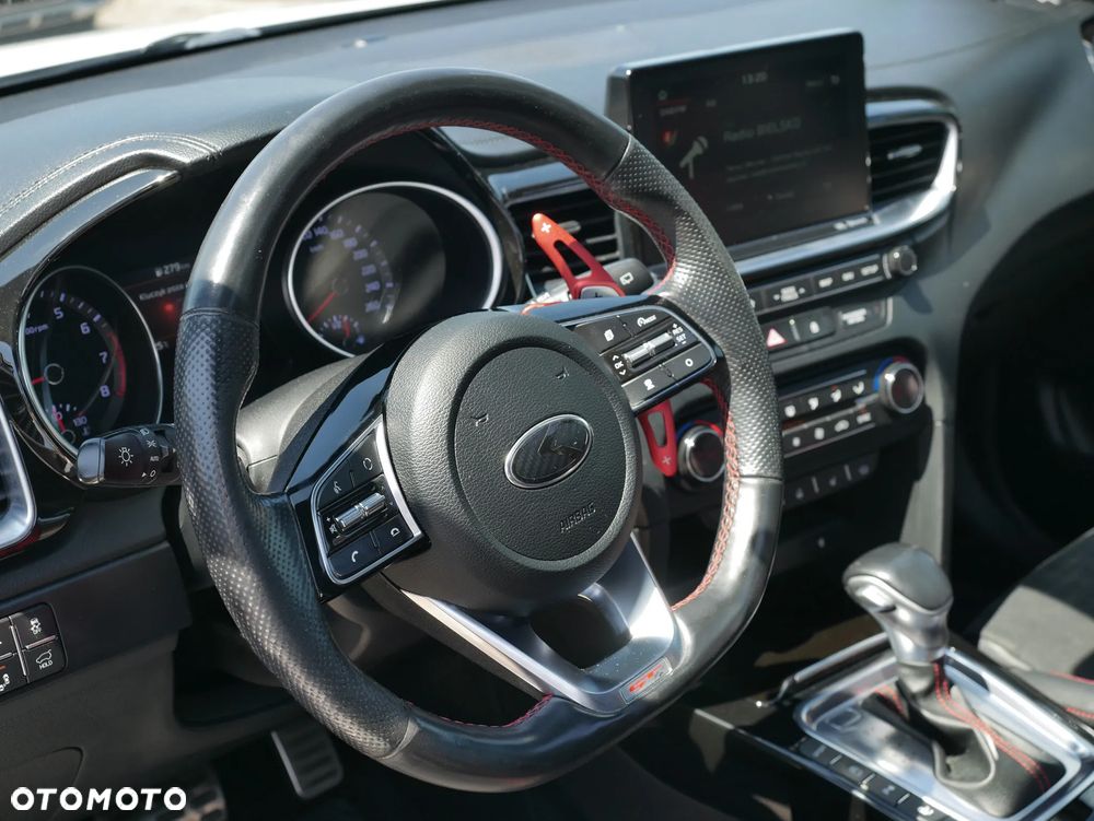 Kia ProCeed 1.6 T-GDI GT DCT - 16