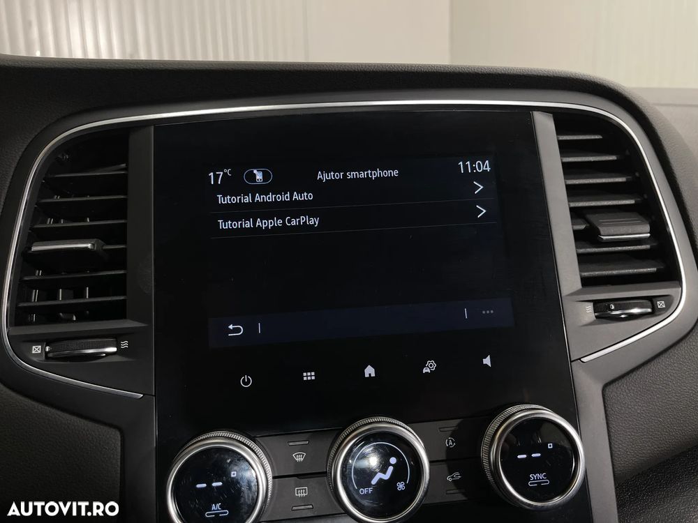 Renault Megane TCe EDC Zen - 16