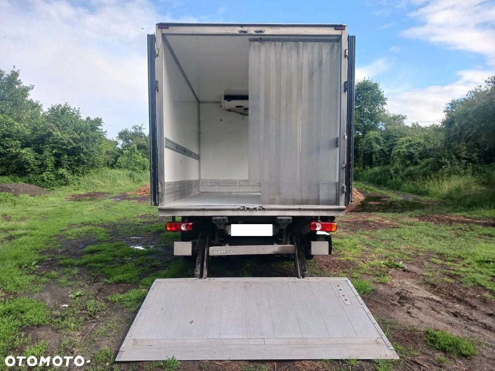 Mitsubishi Canter Fuso 9C18 3.0 180 KM 198 tyś km Izoterma Chłodnia 2019r Mroźnia Agregat Winda KLIMA SALON 230V - 5