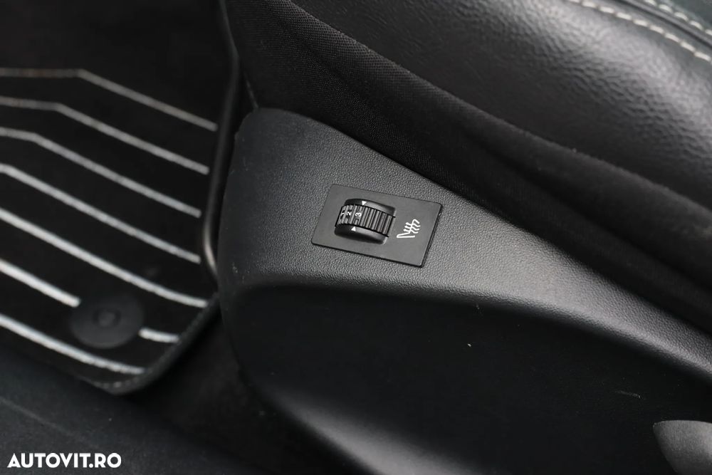 Peugeot 2008 e-HDi FAP 92 ETG6 STOP & START Allure - 23