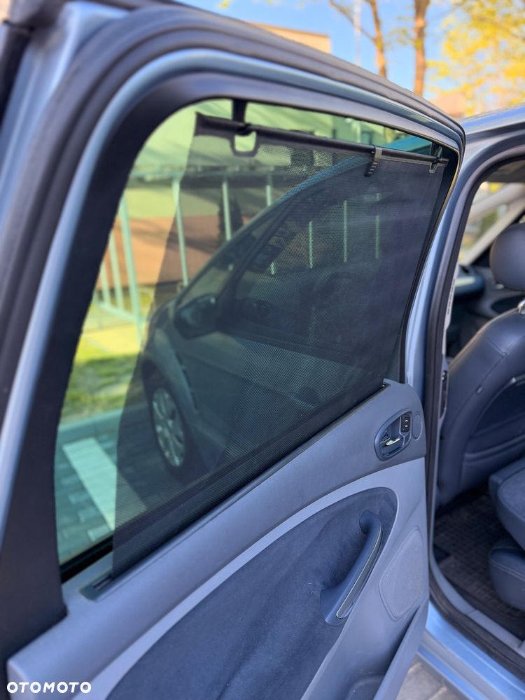 Ford S-Max 2.0 TDCi DPF Trend - 35