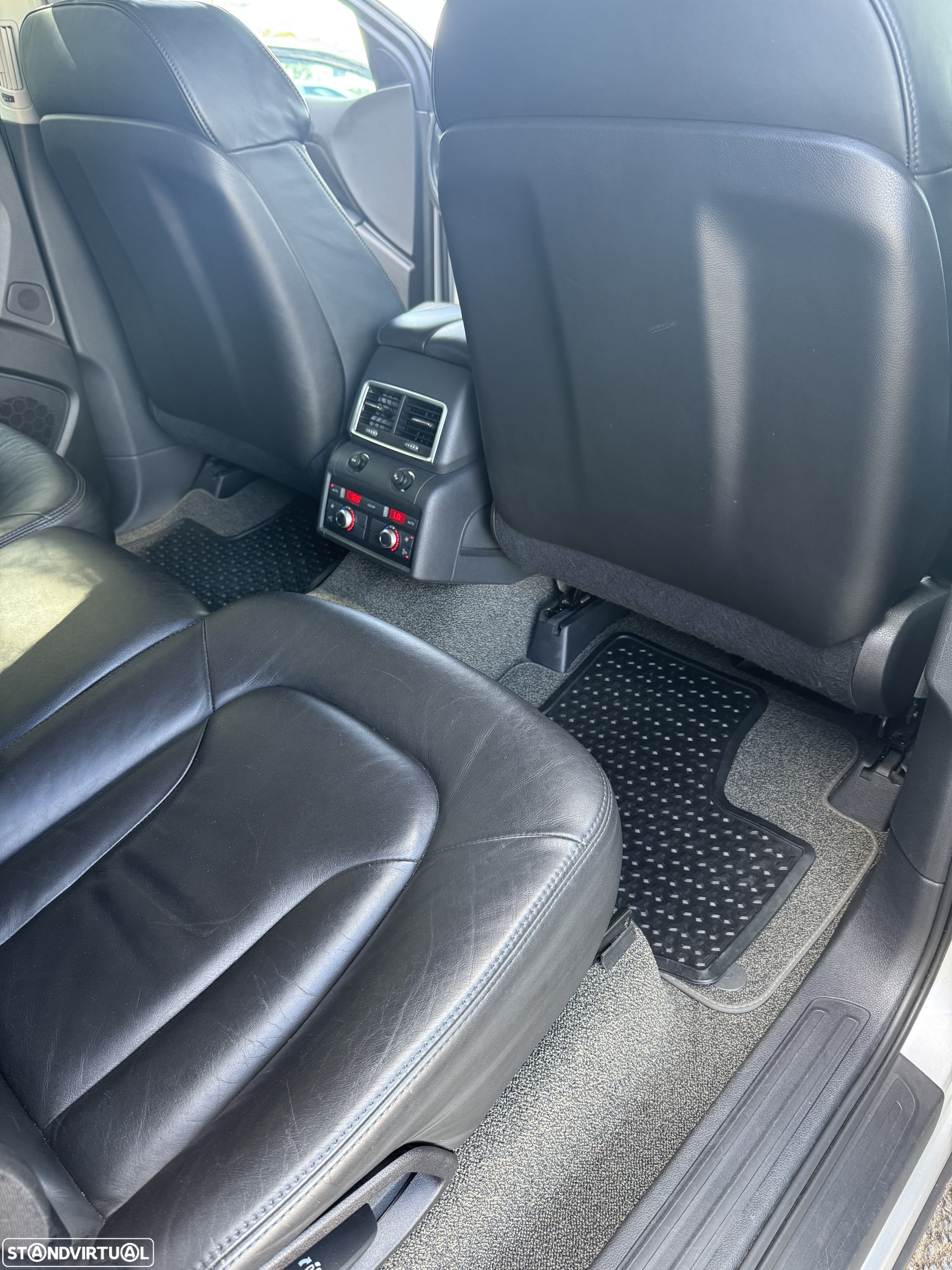 Audi Q7 3.0 TDI Exclusive Tiptronic - 16