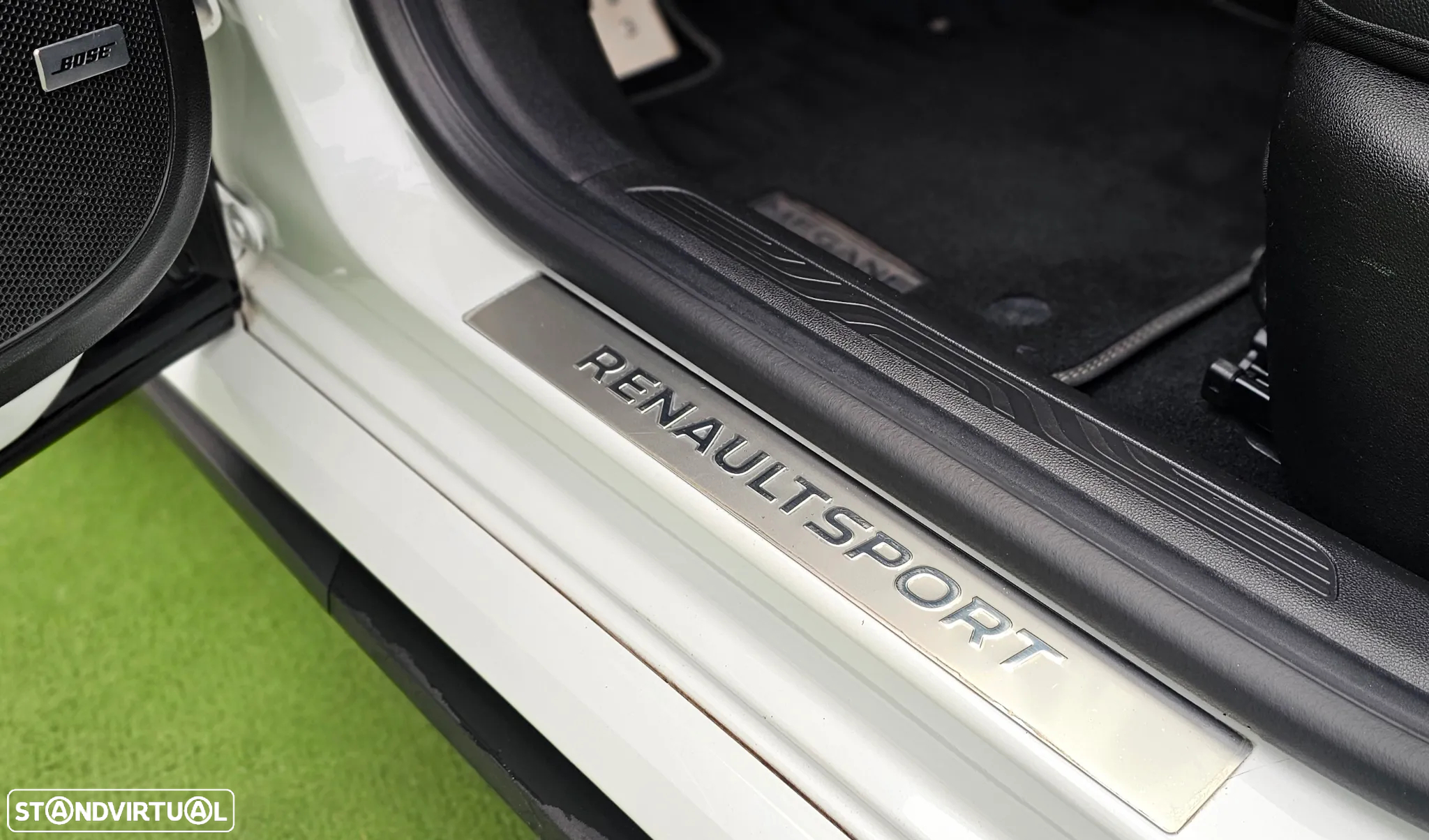 Renault Mégane 1.8 TCe R.S. EDC J19 - 19