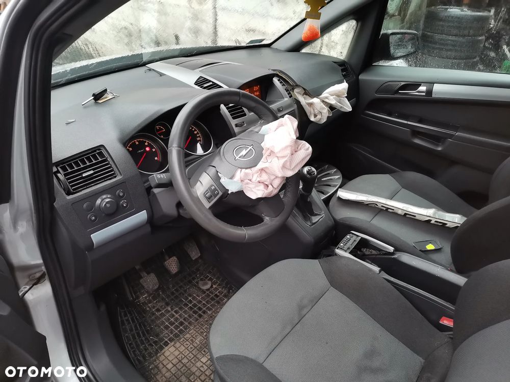 Opel Zafira B 1.9CDTI drzwi silnik skrzynia blotnik fotel lampa maglownica polos lusterko  lak 157 - 7