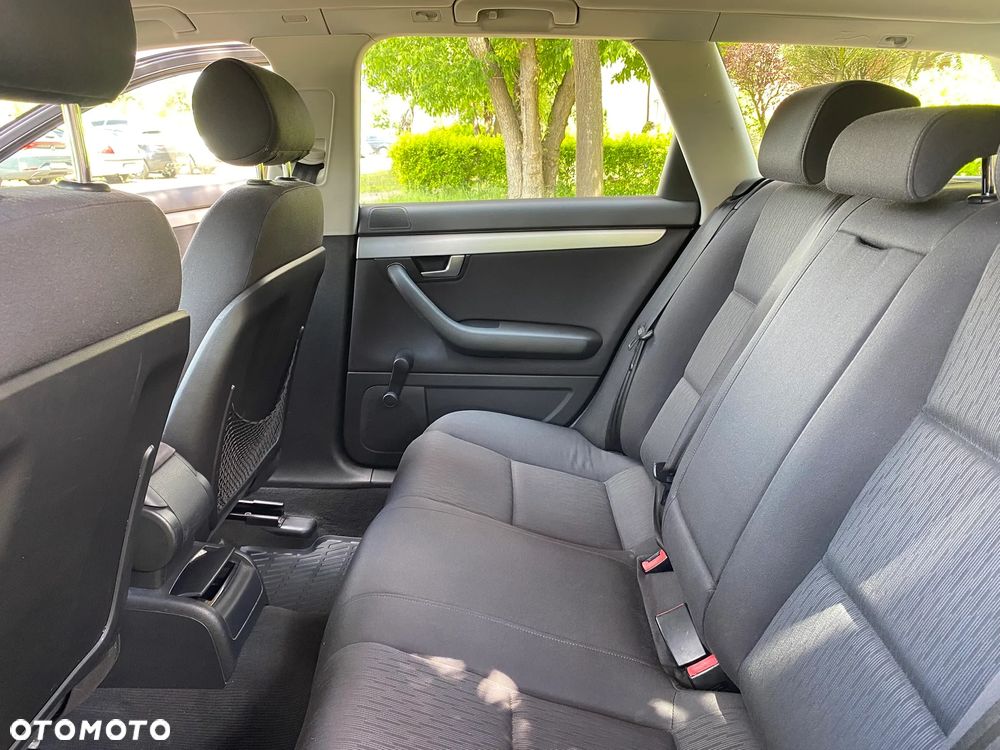 Audi A4 Avant 2.0 TDI DPF multitronic - 16