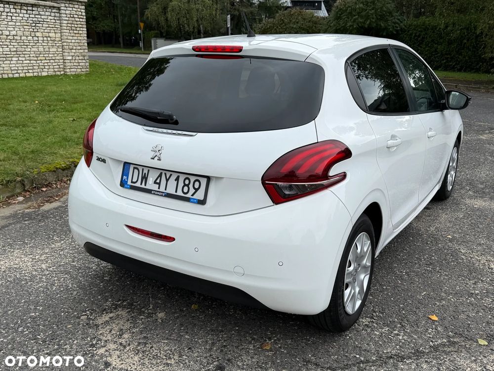 Peugeot 208 1.2 PureTech Style - 3