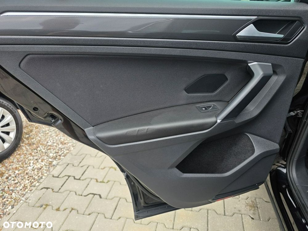 Volkswagen Tiguan 2.0 TDI SCR 4Mot Active DSG - 12
