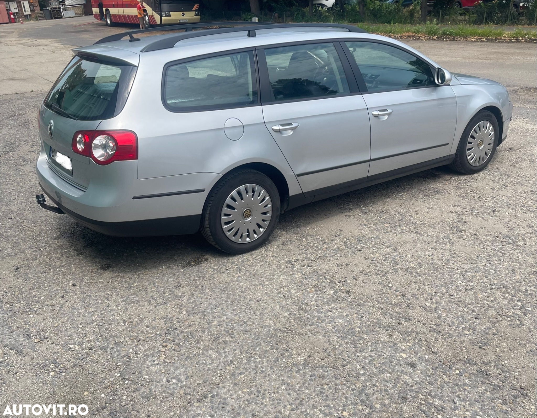 Volkswagen Passat Variant 2.0 TDI Highline DPF DSG - 2