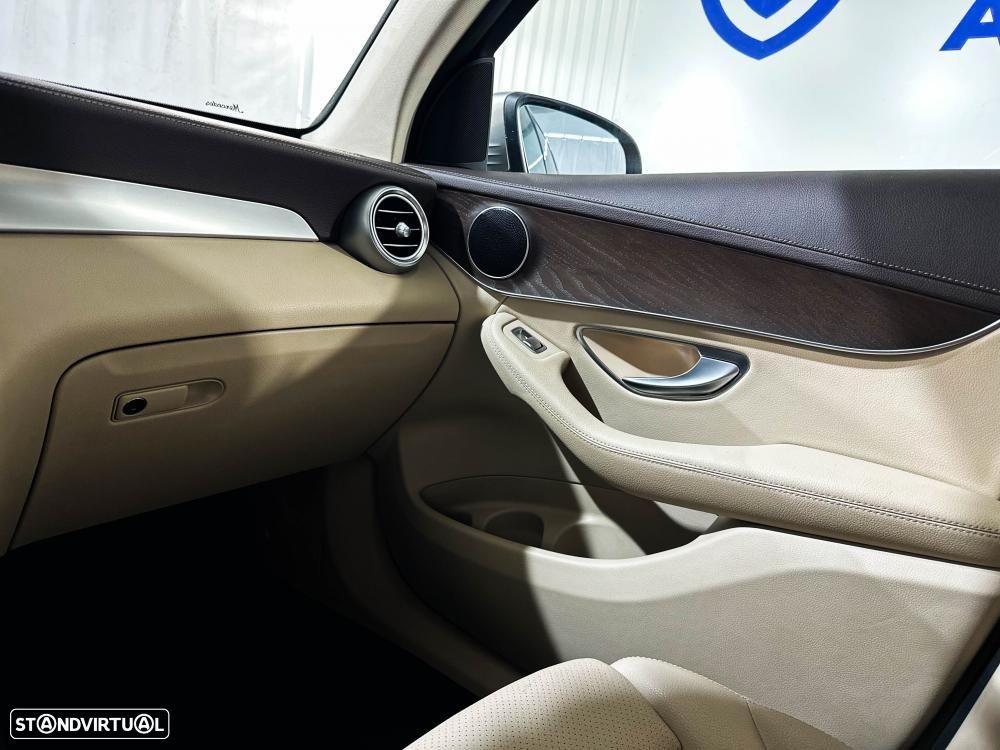 Mercedes-Benz GLC 300 e 4Matic 9G-TRONIC Edition AMG Line - 52