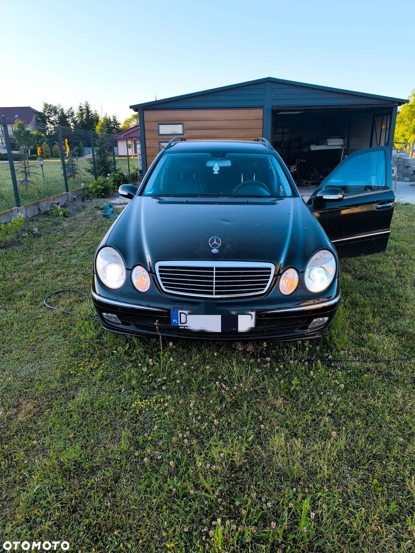 Mercedes-Benz Klasa E 320 CDI T Avantgarde - 1