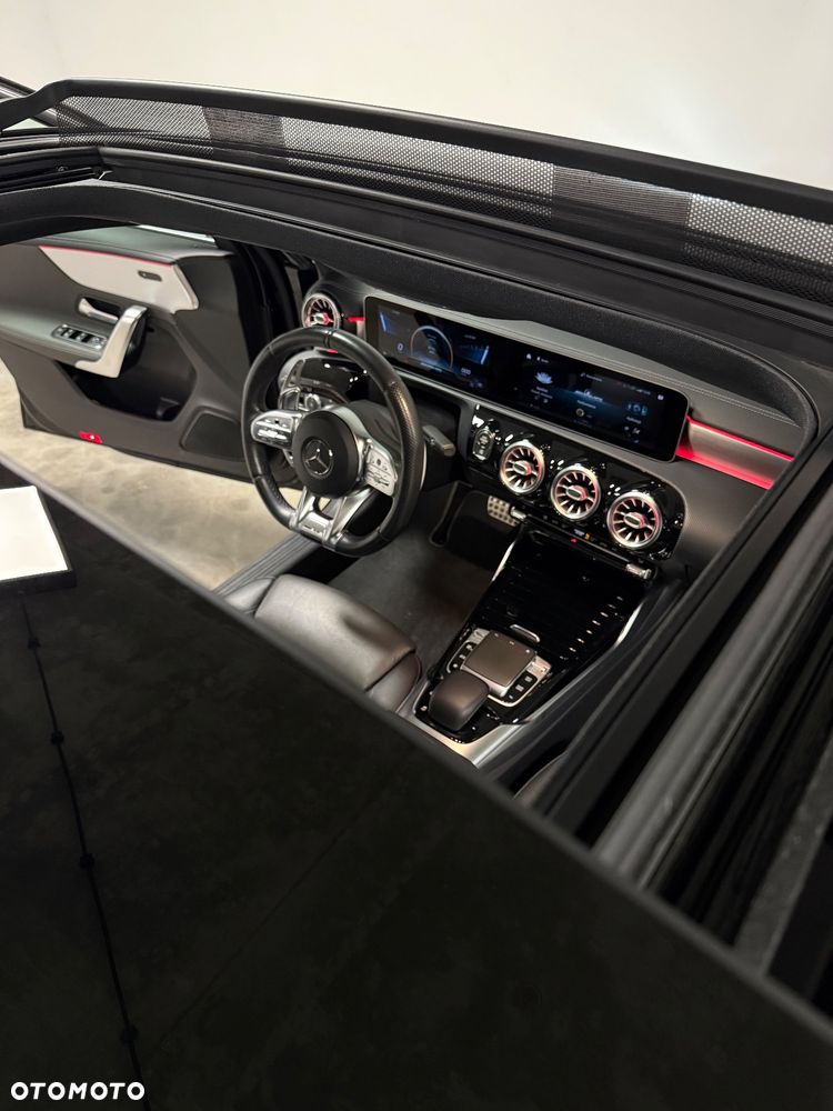 Mercedes-Benz Klasa A AMG 35 4Matic AMG Speedshift DCT 7G - 18
