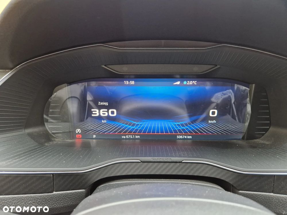 Skoda Superb 2.0 TDI SCR Sportline DSG - 30