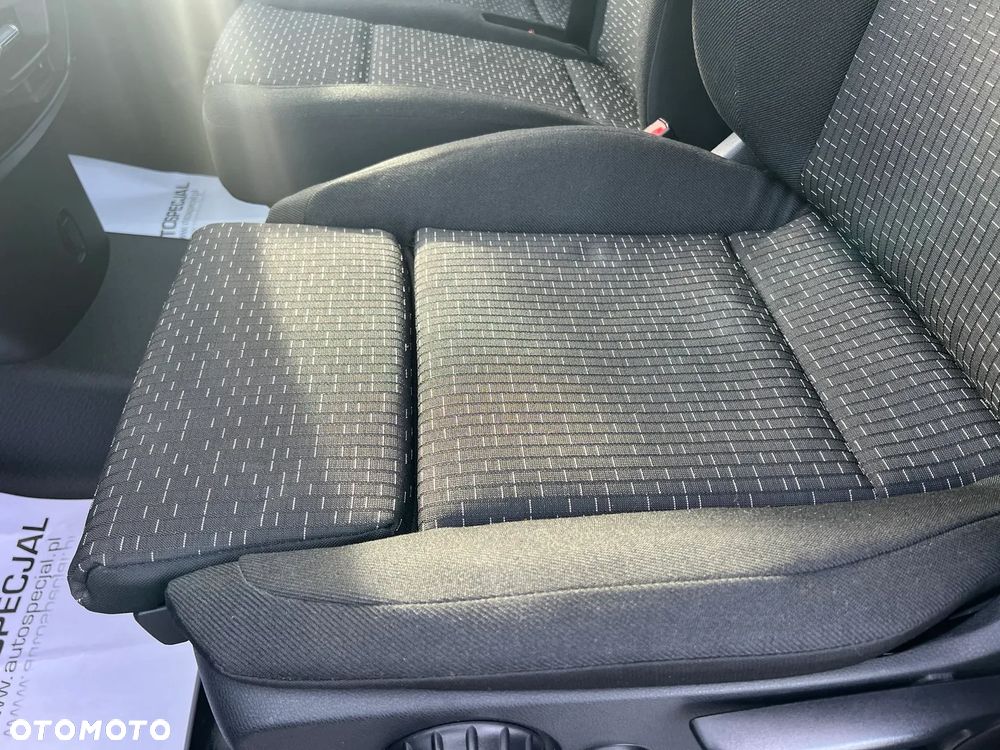 Mercedes-Benz Vito - 27