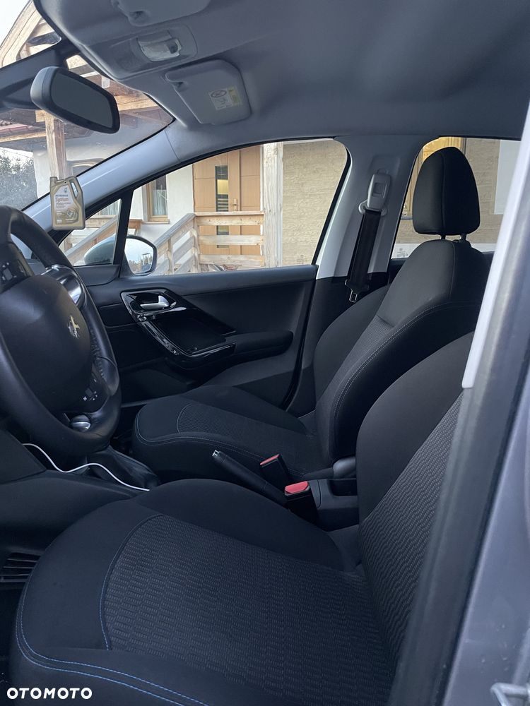 Peugeot 308 - 5