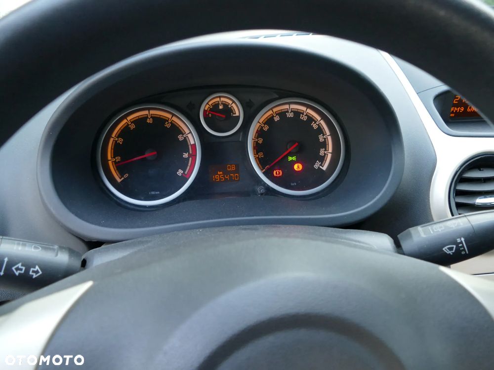 Opel Corsa 1.2 16V Cosmo - 25
