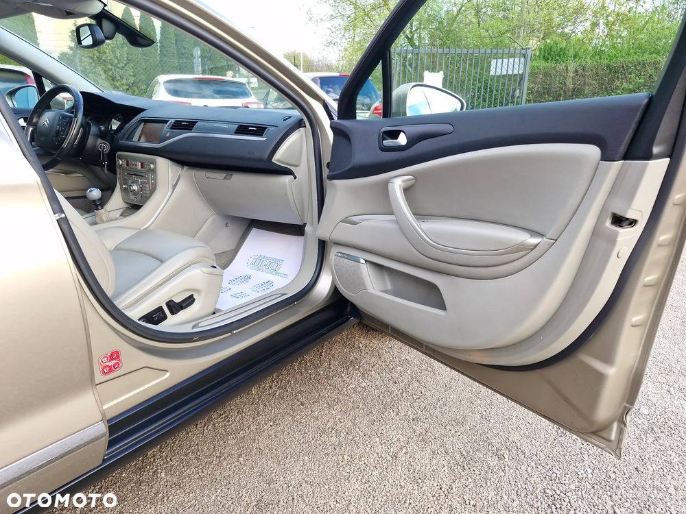 Citroën C5 1.6 THP 16V Exclusive - 15