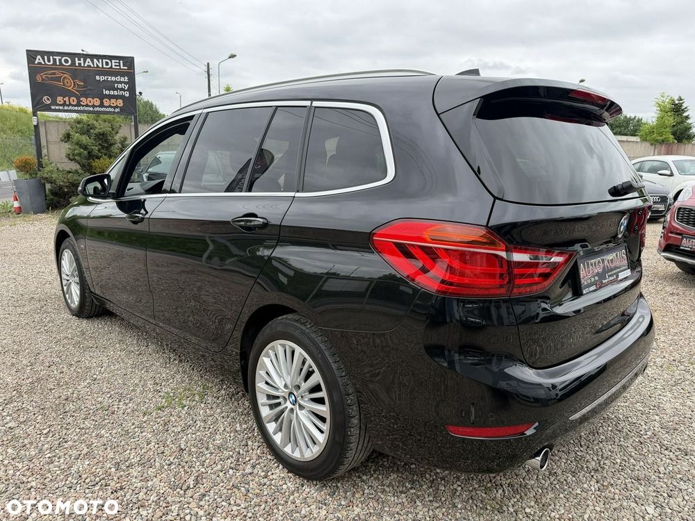 BMW Seria 2 220i Luxury Line - 4