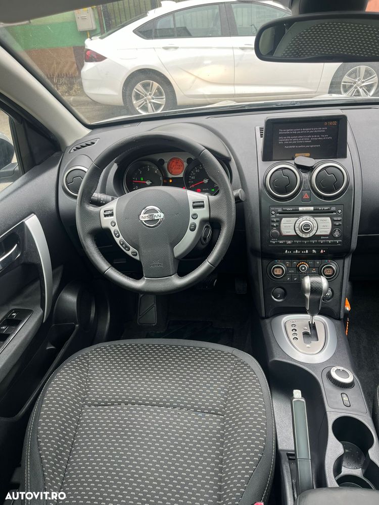 Nissan Qashqai 2.0 DCI 4 x 4 DPF Aut tekna - 3