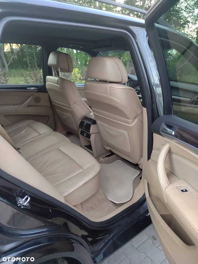 BMW X5 xDrive35d - 18