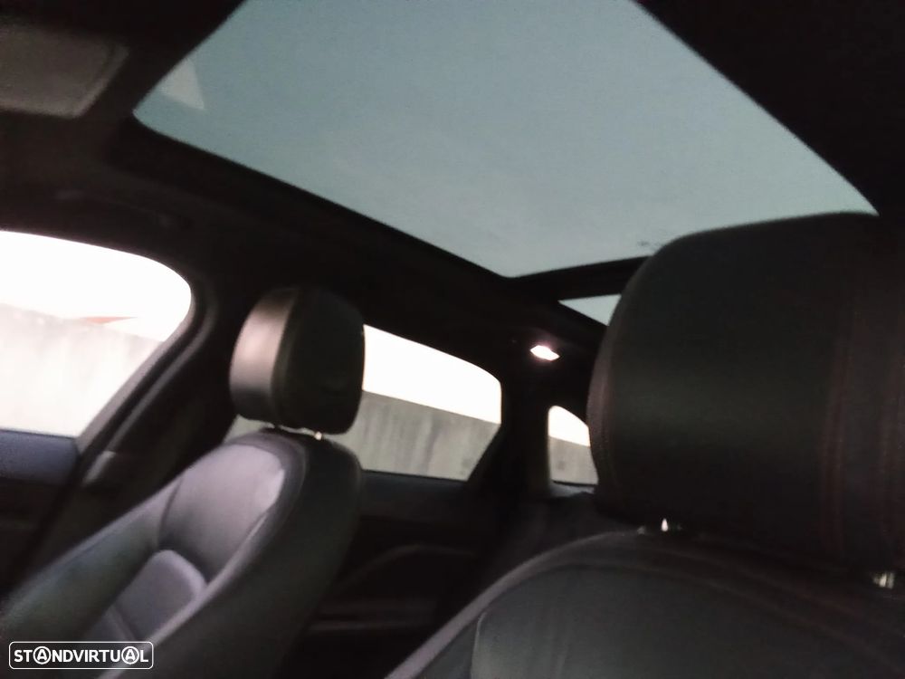 Jaguar F-Pace 20d Prestige - 14