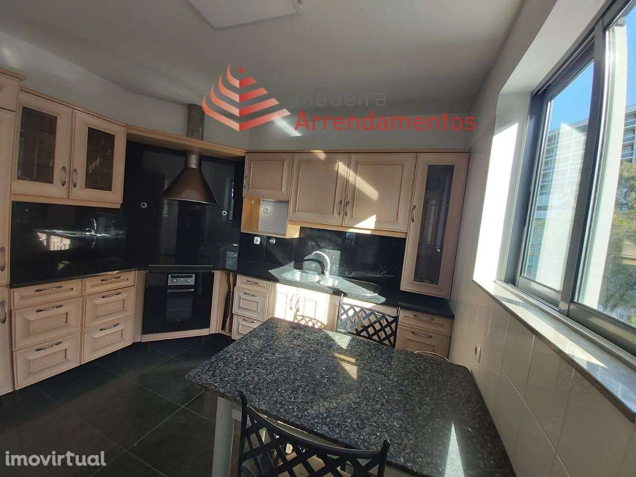 Apartamento T1 em Funchal - Grande imagem: 5/20