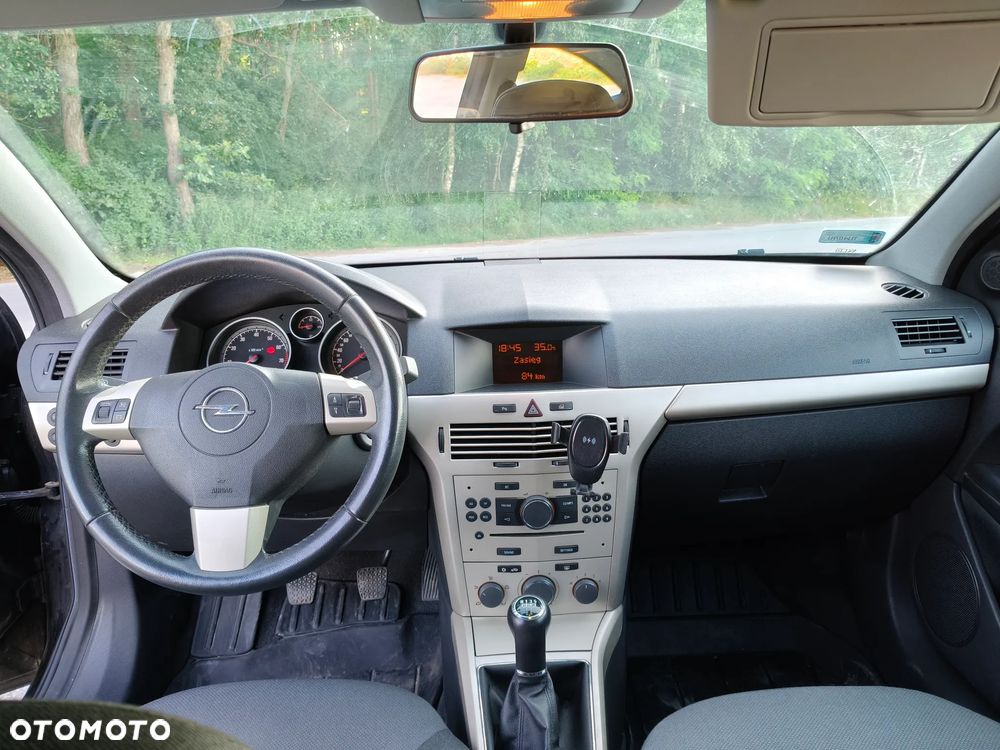 Opel Astra 1.8 Edition - 11