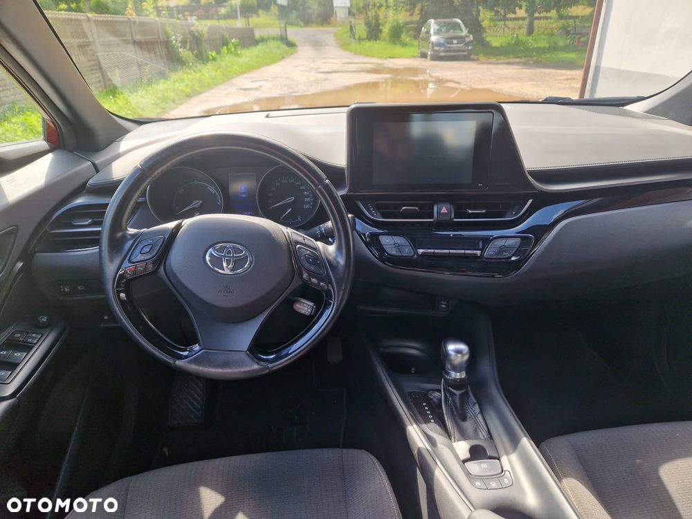 Toyota C-HR Style - 18