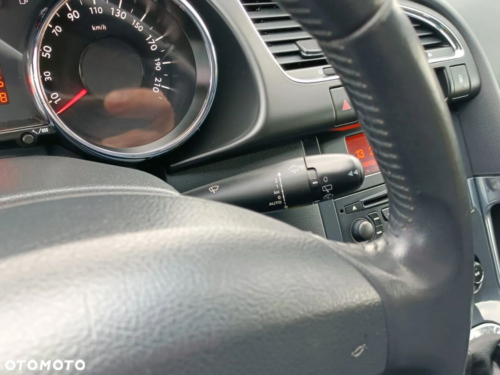 Peugeot 3008 HDi FAP 150 Platinum - 22
