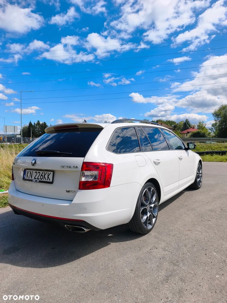 Skoda Octavia 2.0 TSI RS - 7