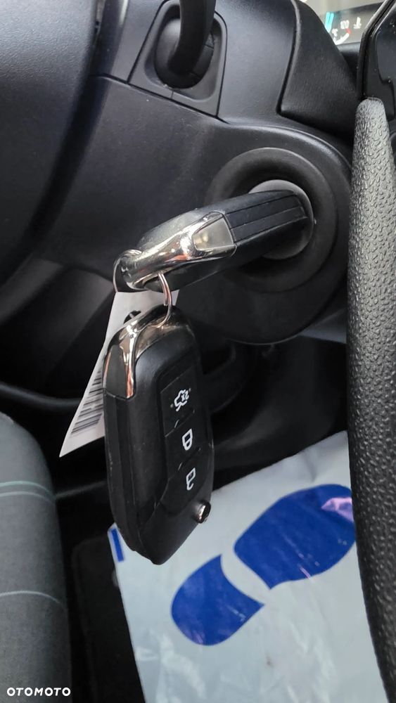 Ford Fiesta 1.5 TDCi S&S TREND - 33